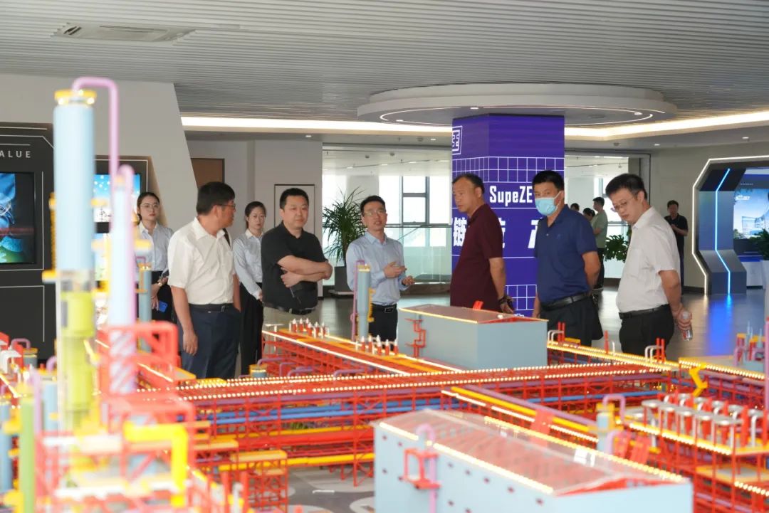 新能源 新动力 新未来|304am永利集团股份“动力与能源工业集群”圆桌座谈会顺遂召开