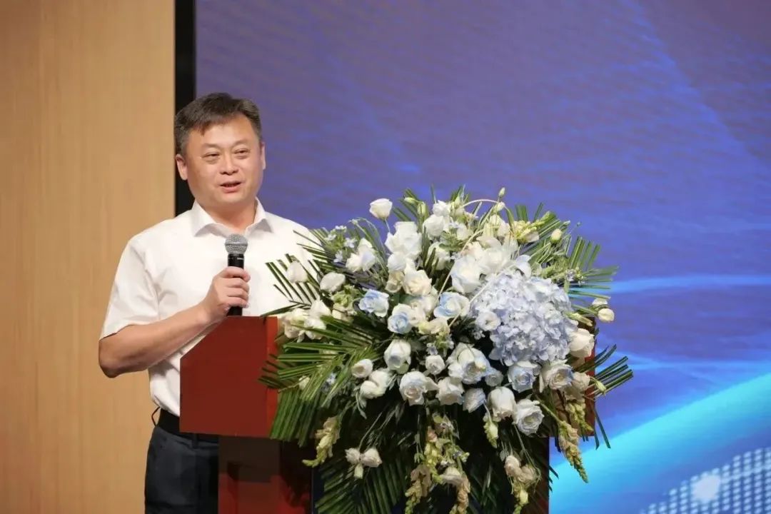 新能源 新动力 新未来|304am永利集团股份“动力与能源工业集群”圆桌座谈会顺遂召开